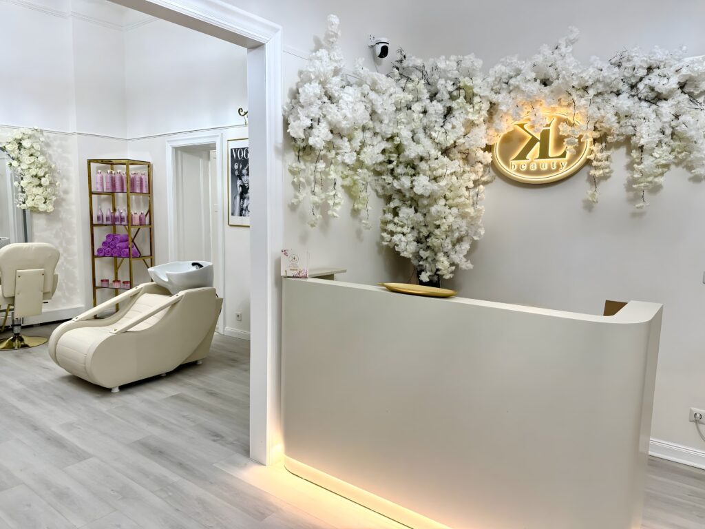Big Opening Kader Loth Beauty 